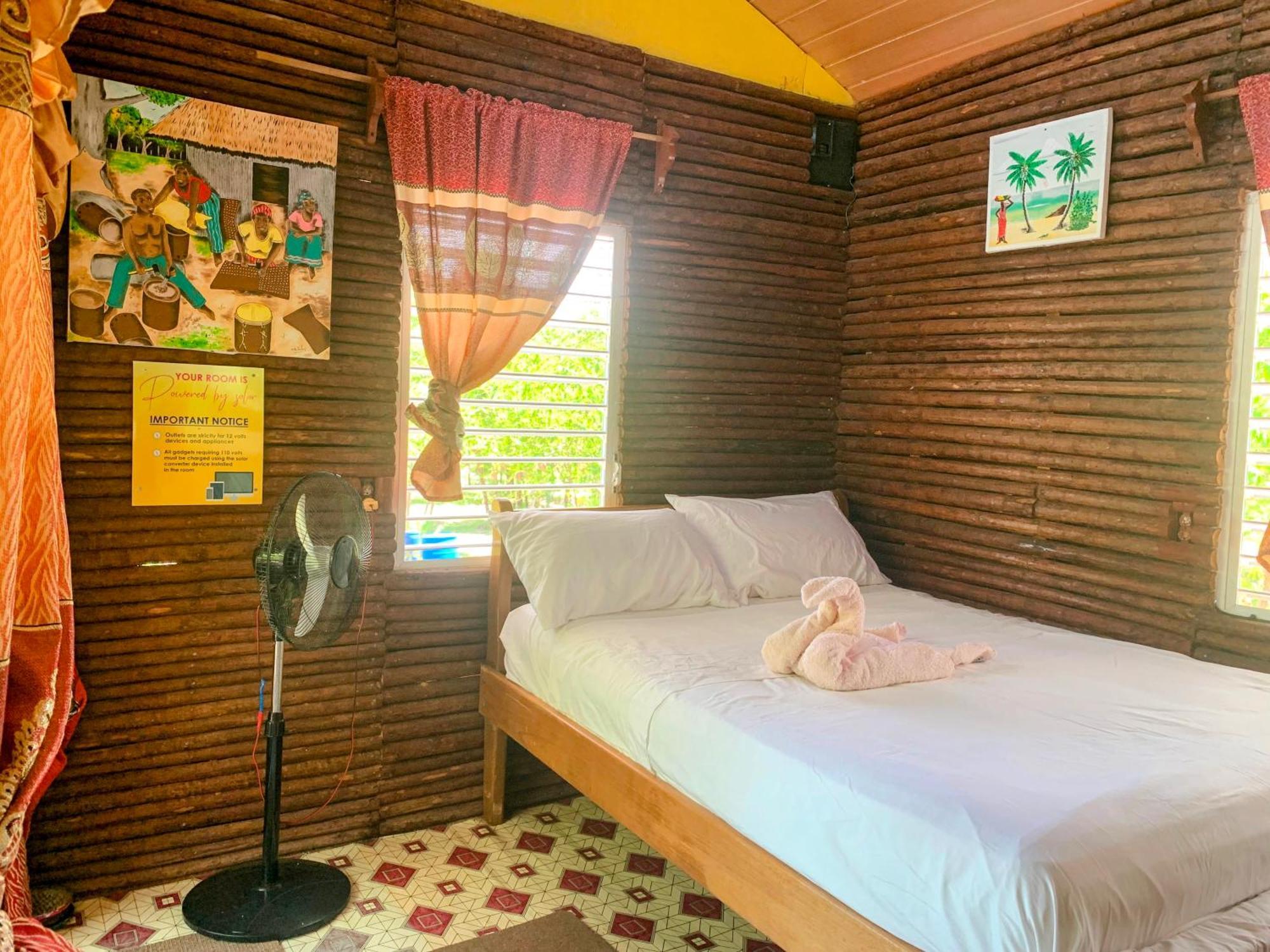 Palmento Grove Garifuna Eco-Cultural & Healing Institute Hopkins Exterior photo