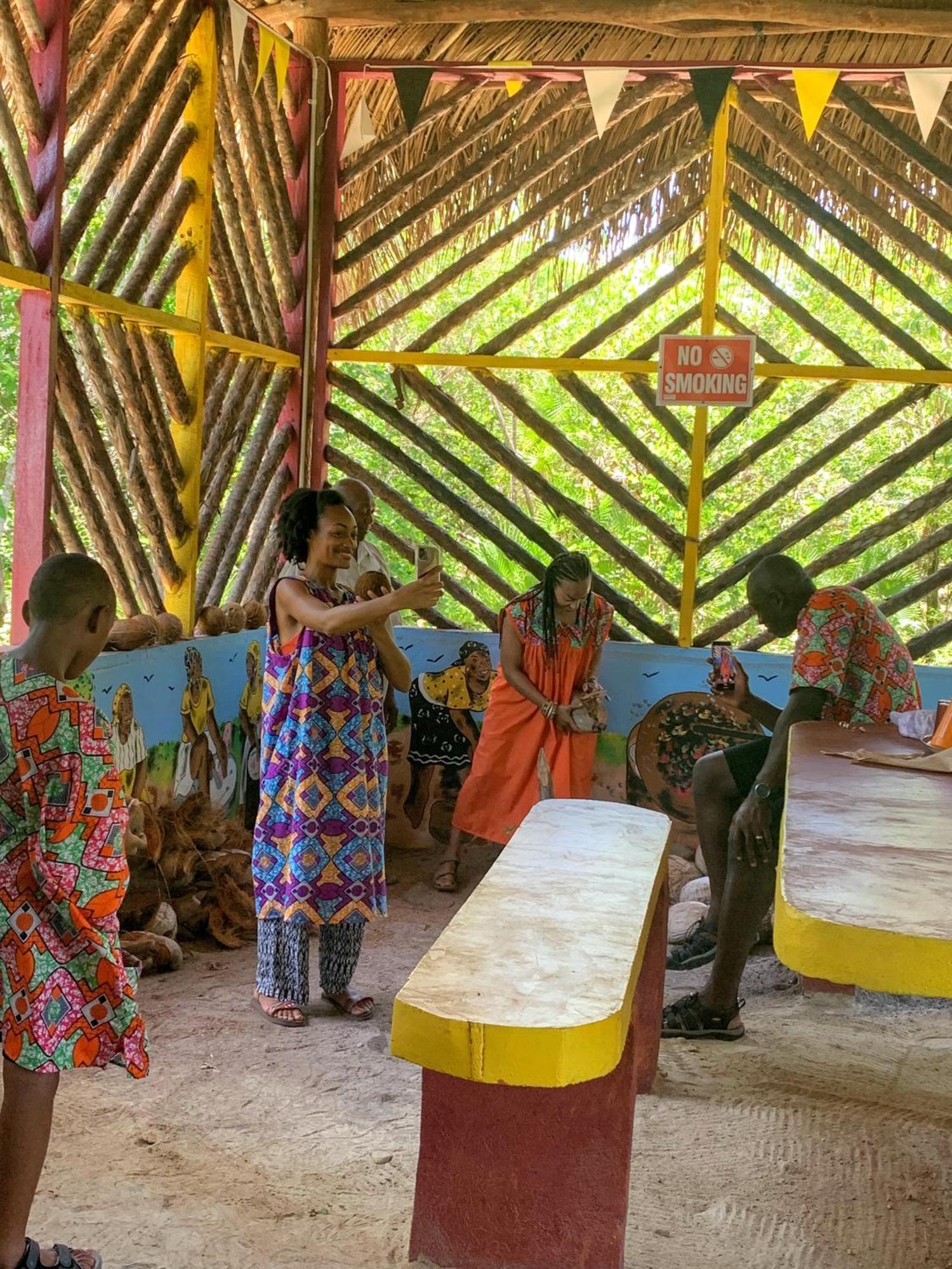 Palmento Grove Garifuna Eco-Cultural & Healing Institute Hopkins Exterior photo