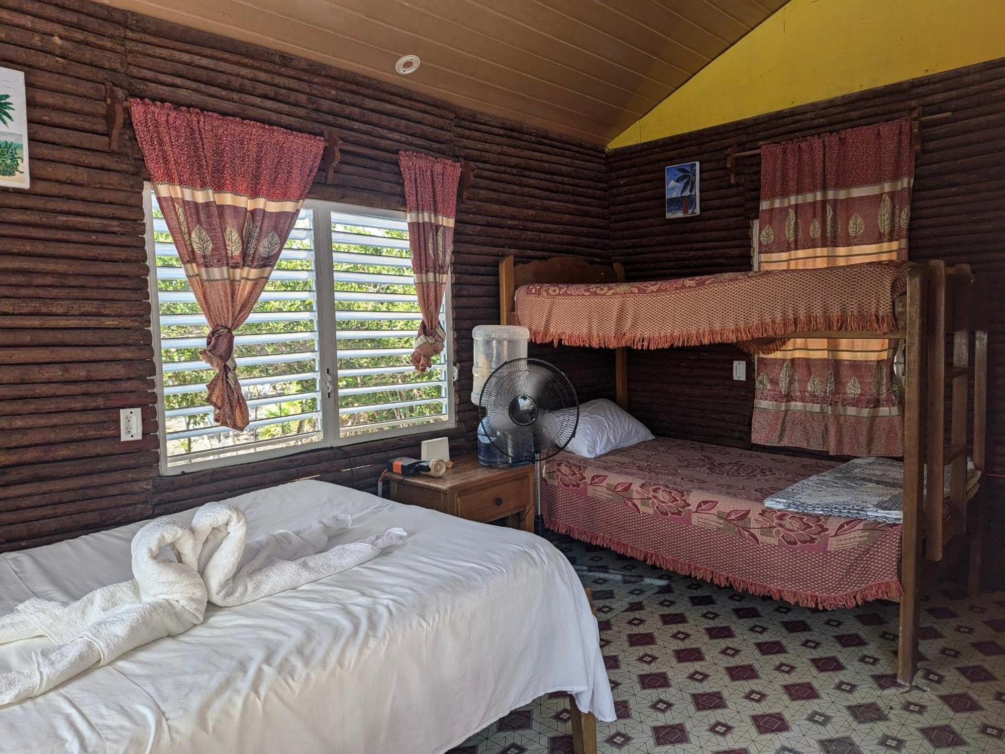 Palmento Grove Garifuna Eco-Cultural & Healing Institute Hopkins Exterior photo